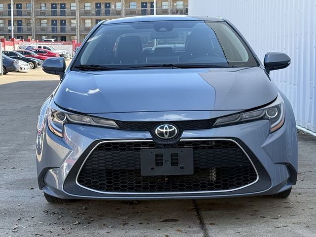 Used 2021 Toyota Corolla XLE w/ Carpet Mat Package (TMS) image 8