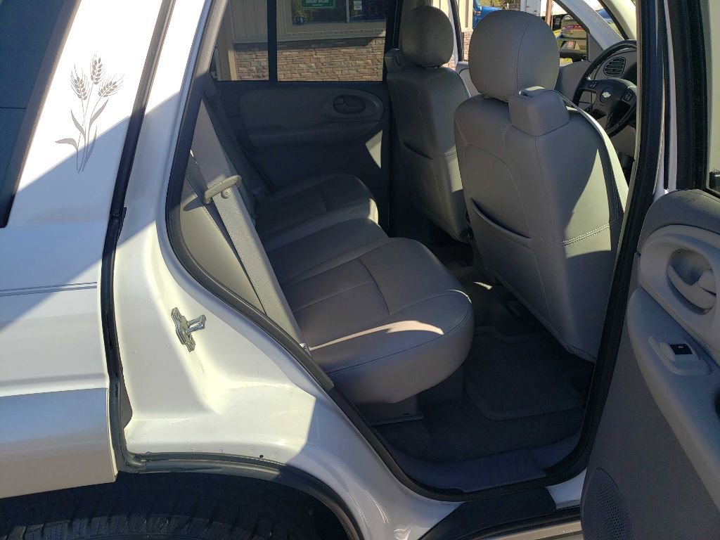 Used 2008 Chevrolet TrailBlazer LT image 26