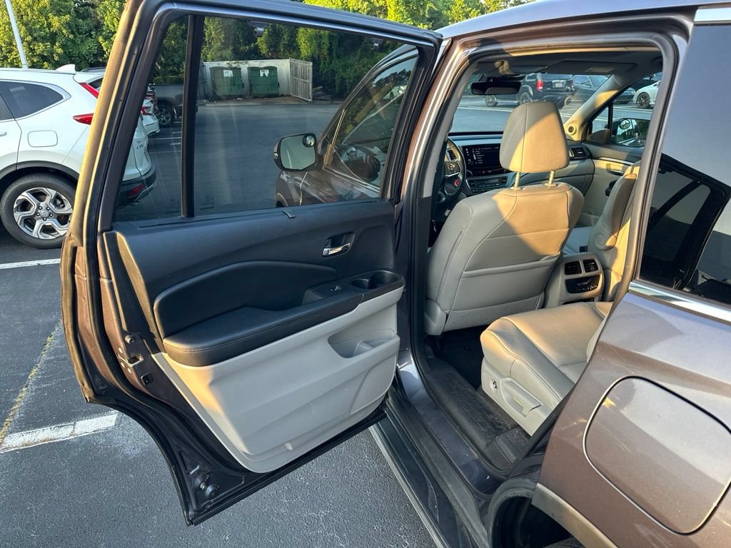 Certified 2020 Honda Pilot EX-L image 11