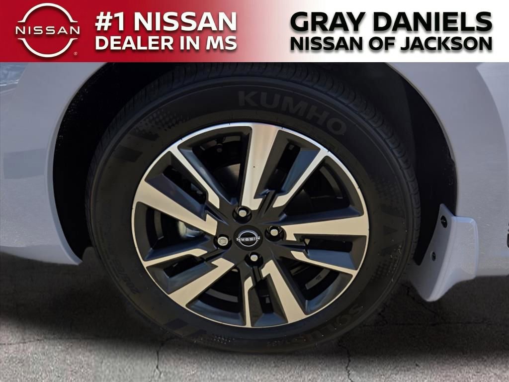 New 2025 Nissan Versa SV w/ Trunk Package image 21