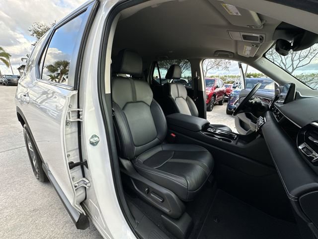 Used 2025 Honda Pilot EX-L image 32