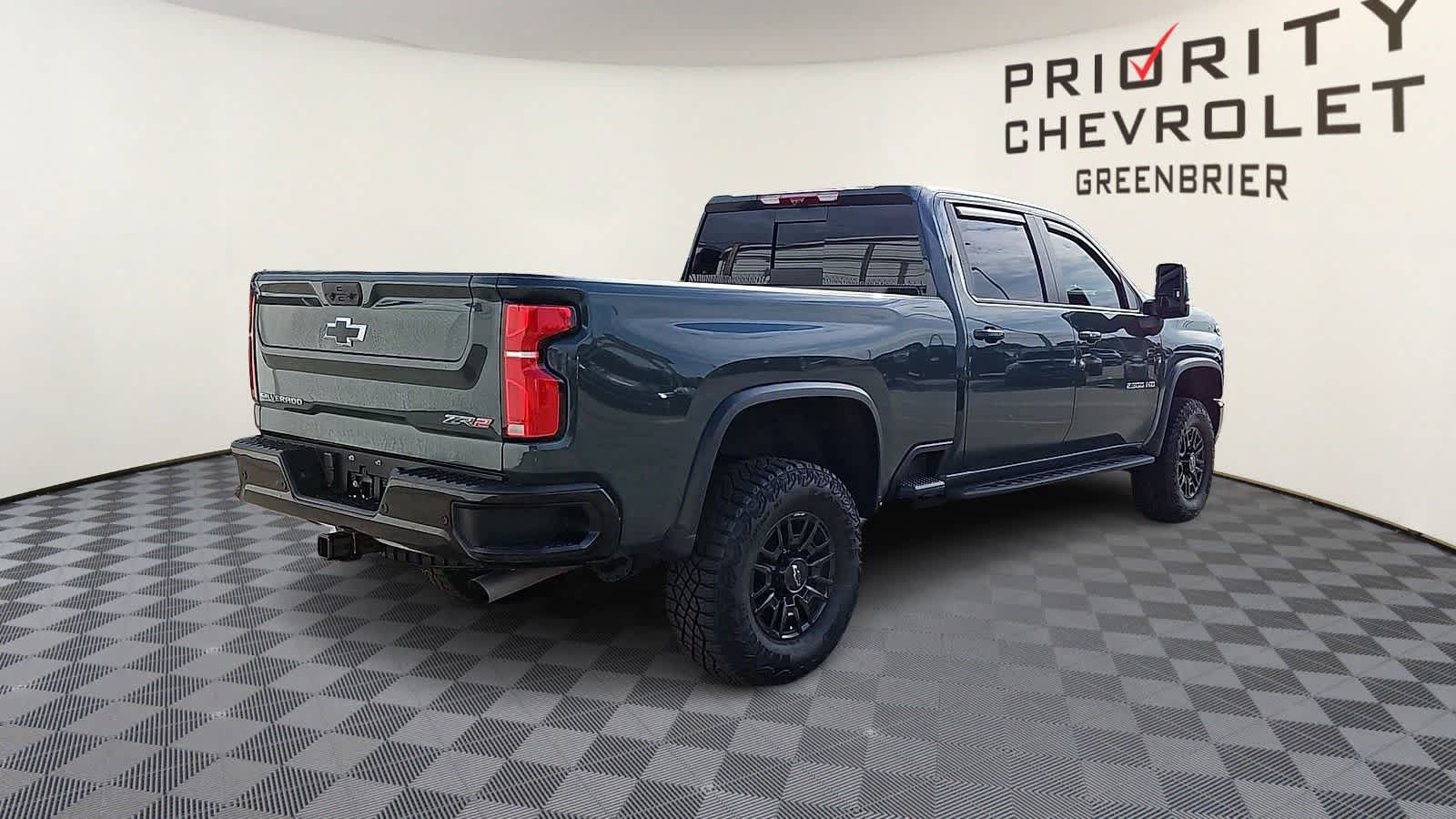 Used 2026 Chevrolet Silverado 2500 ZR2 AWD/4WD image 8