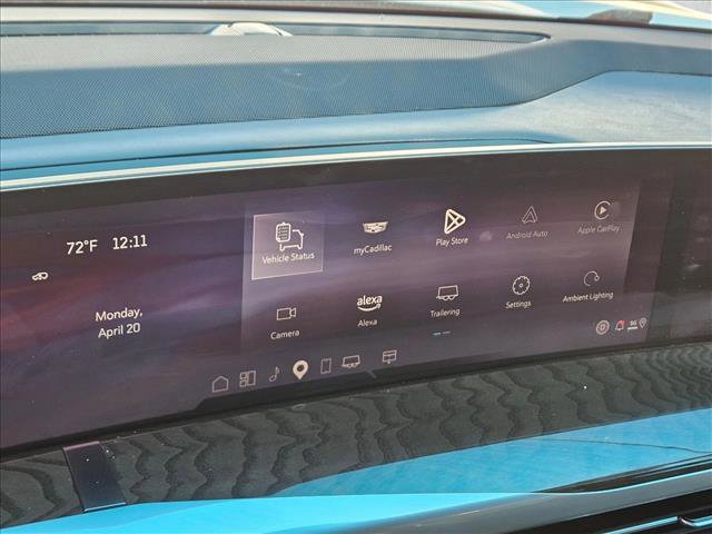 Used 2025 Cadillac Escalade Sport Platinum w/ LPO, Floor Liner Package AWD/4WD image 15