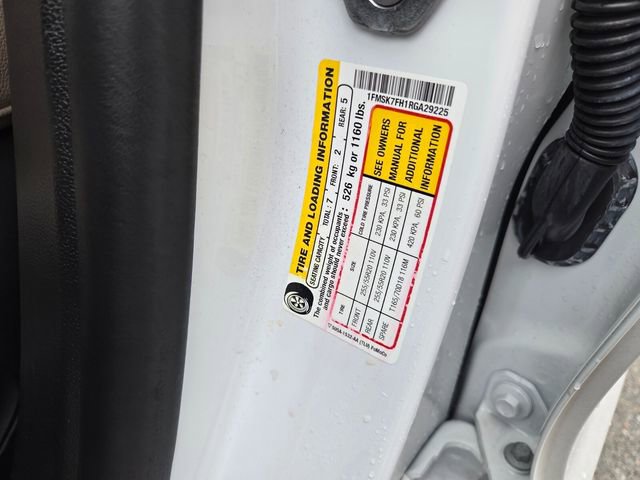 Used 2024 Ford Explorer Limited image 18