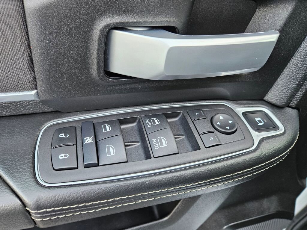 Used 2024 RAM 3500 SLT w/ Quick Order Package 2YG SLT image 19