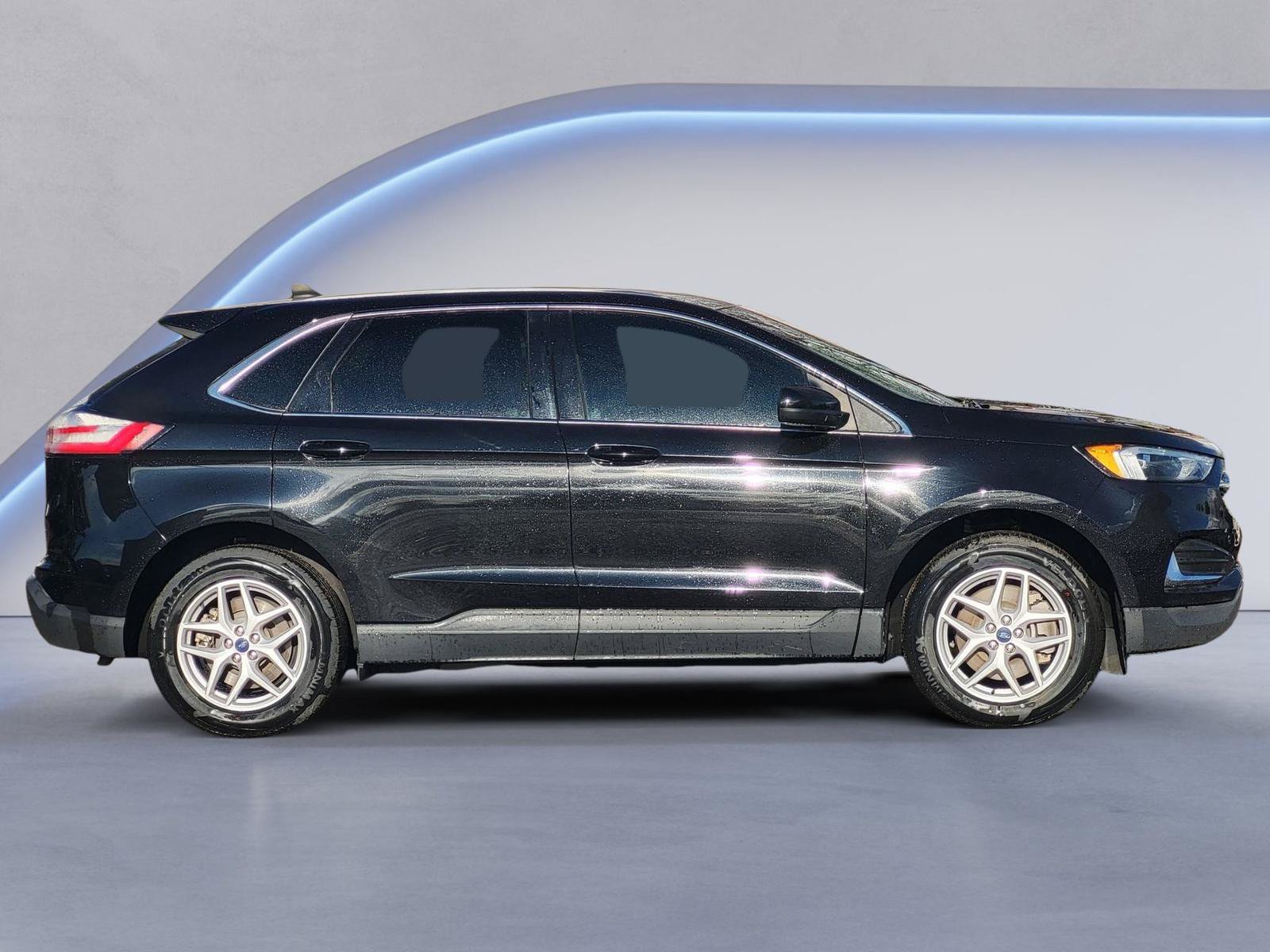 Used 2022 Ford Edge SEL AWD/4WD image 4