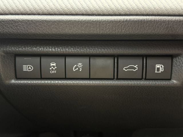 Certified 2026 Toyota Camry SE w/ Convenience Package FWD image 22