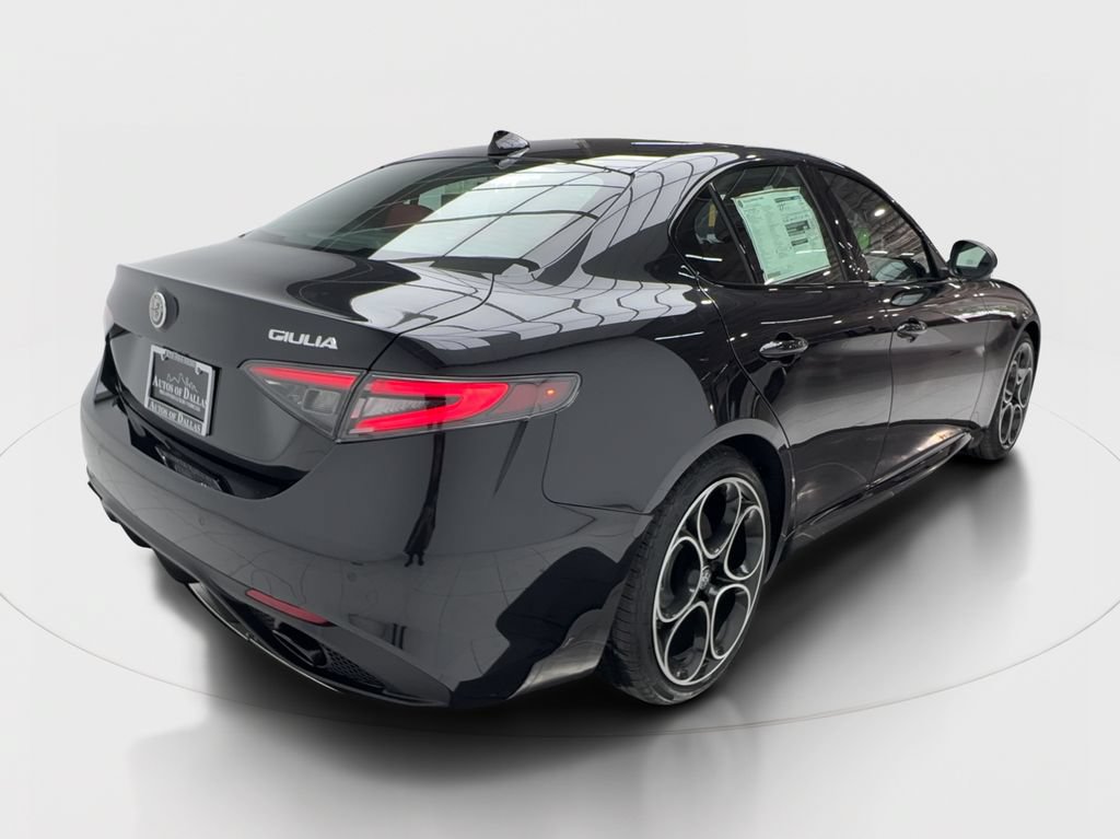 New 2026 Alfa Romeo Giulia RWD image 7