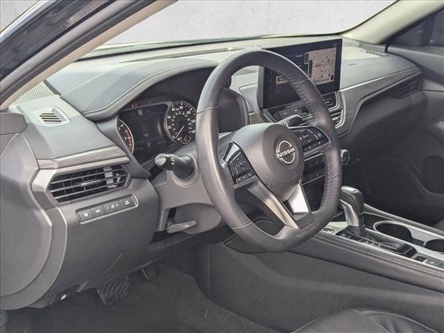 Used 2024 Nissan Altima 2.5 SV w/ SV Premium Package AWD/4WD image 6