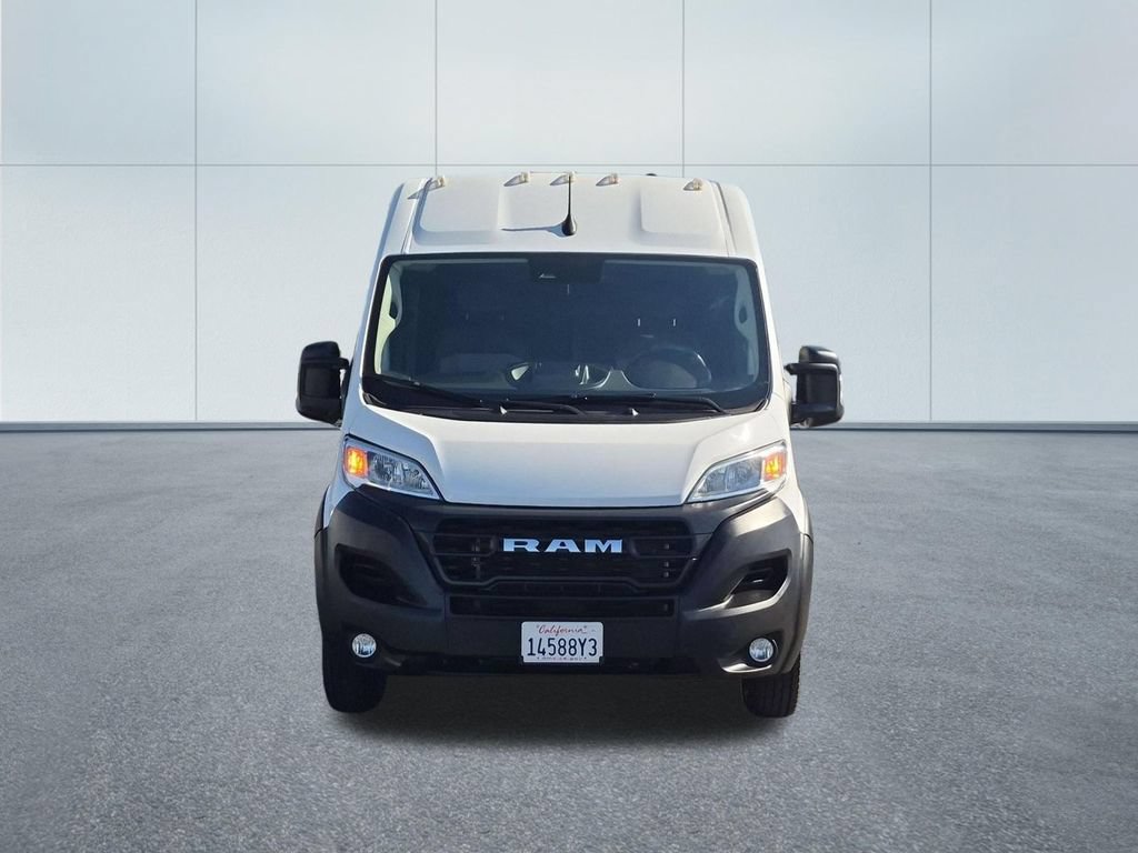 Used 2025 RAM ProMaster 2500 w/ Convenience Group FWD image 2