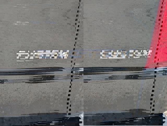 Certified 2025 Chevrolet Silverado 1500 Custom image 8