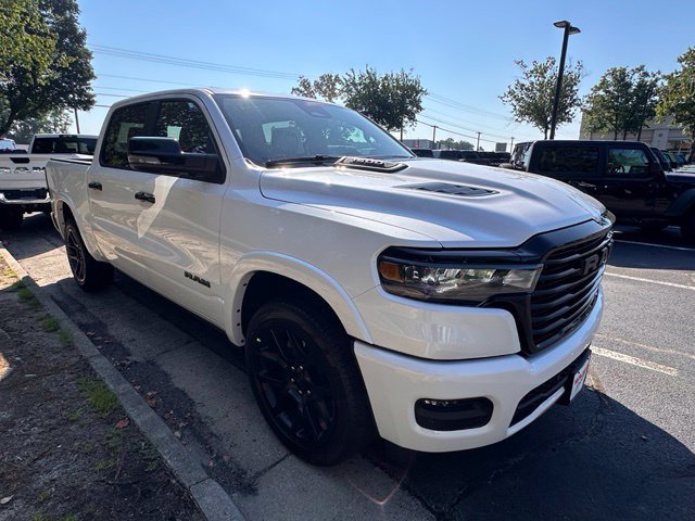 New 2027 RAM 1500 Laramie AWD/4WD image 8