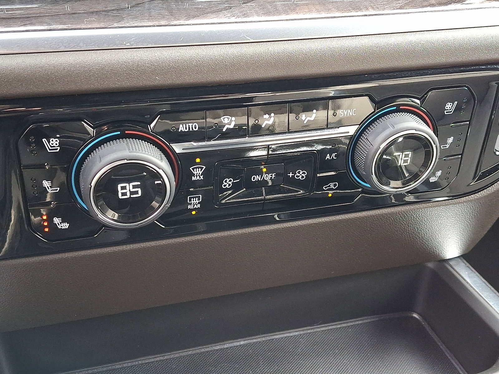 Certified 2025 Chevrolet Silverado 1500 LTZ w/ Z71 Off-Road Package image 16