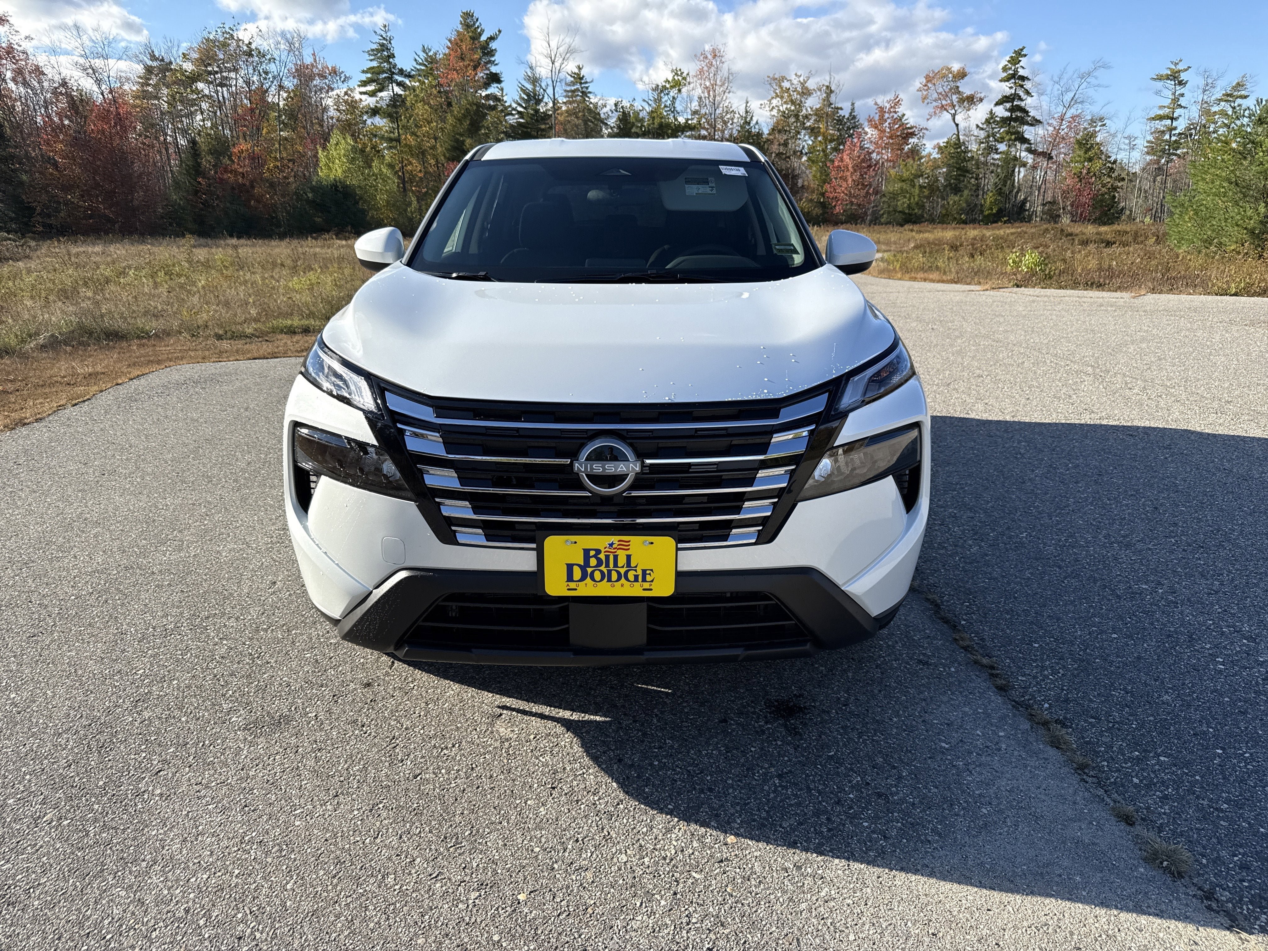 New 2026 Nissan Rogue SV AWD/4WD image 10