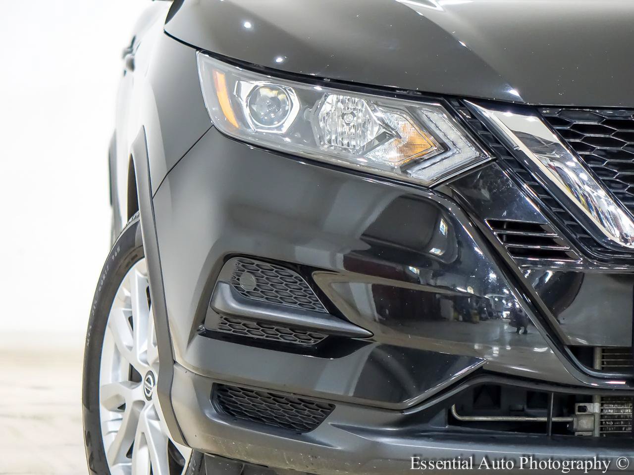Used 2022 Nissan Rogue Sport S FWD image 6