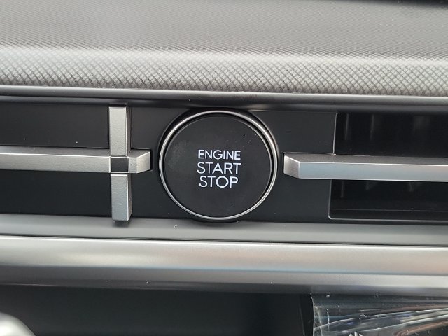 New 2026 Hyundai Santa Fe SE FWD image 9