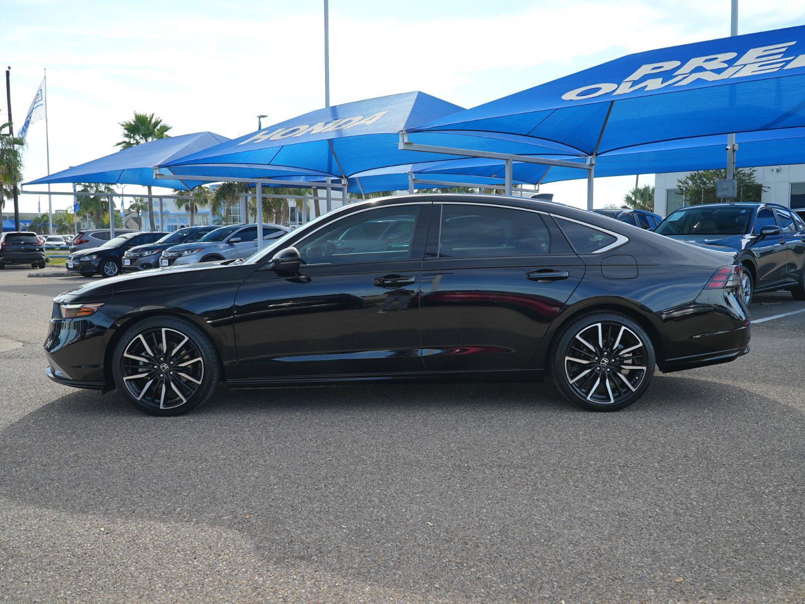 Used 2024 Honda Accord Touring image 10