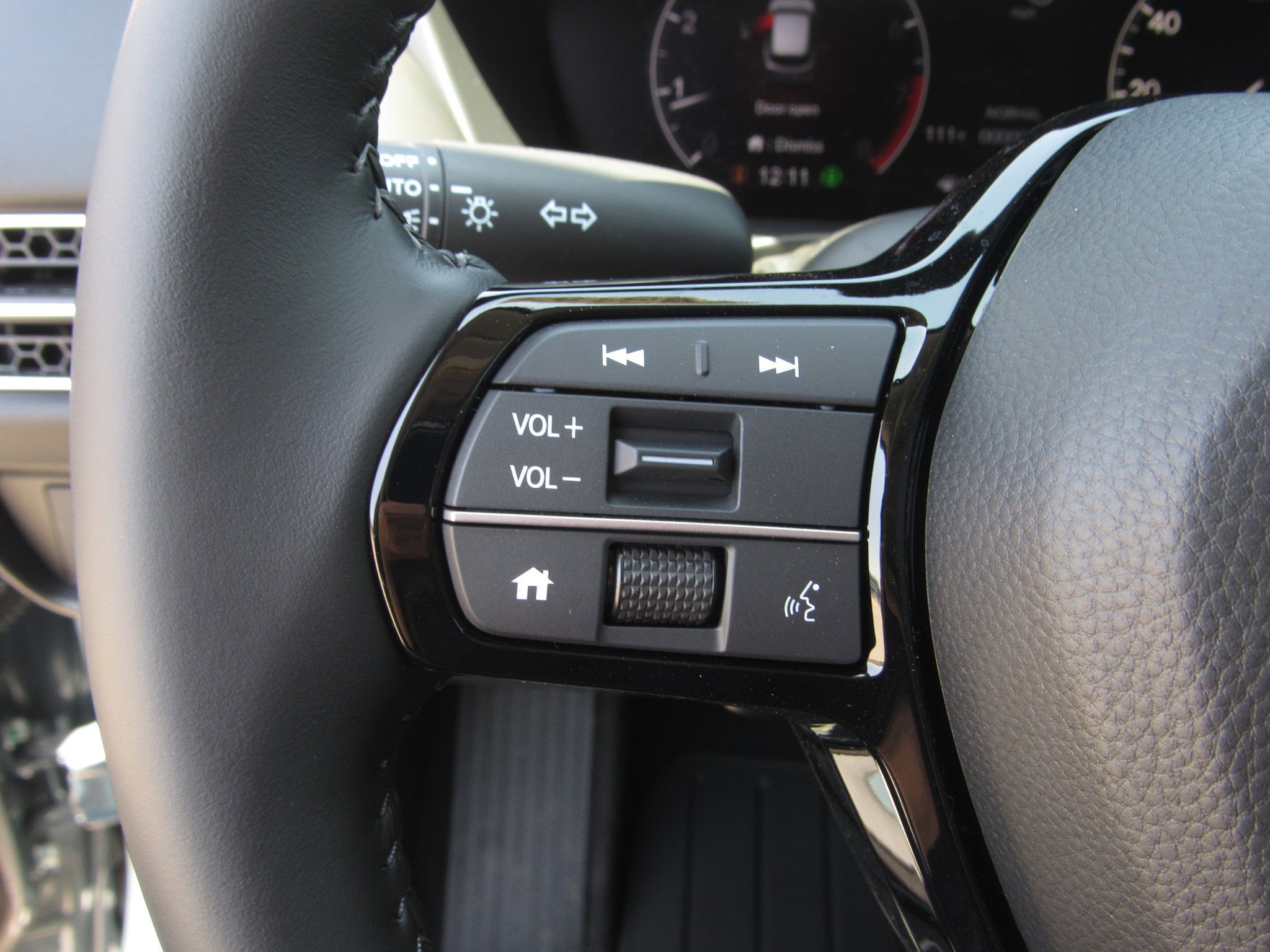 New 2026 Honda HR-V EX-L image 23