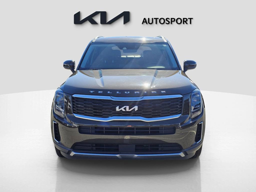 Used 2022 Kia Telluride S image 2