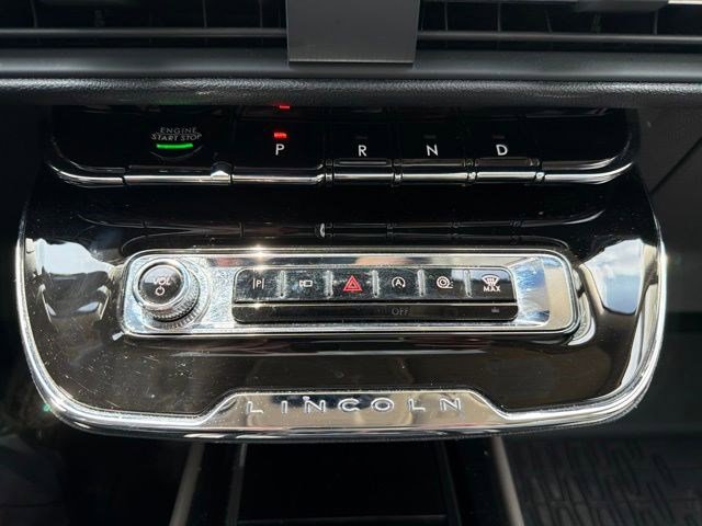 Used 2024 Lincoln Corsair Reserve w/ Equipment Group 201A FWD image 18