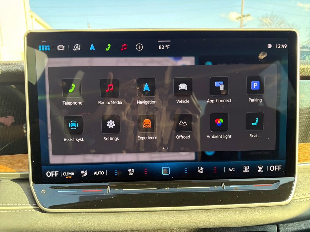 New 2026 Volkswagen Tiguan SEL R-Line image 19