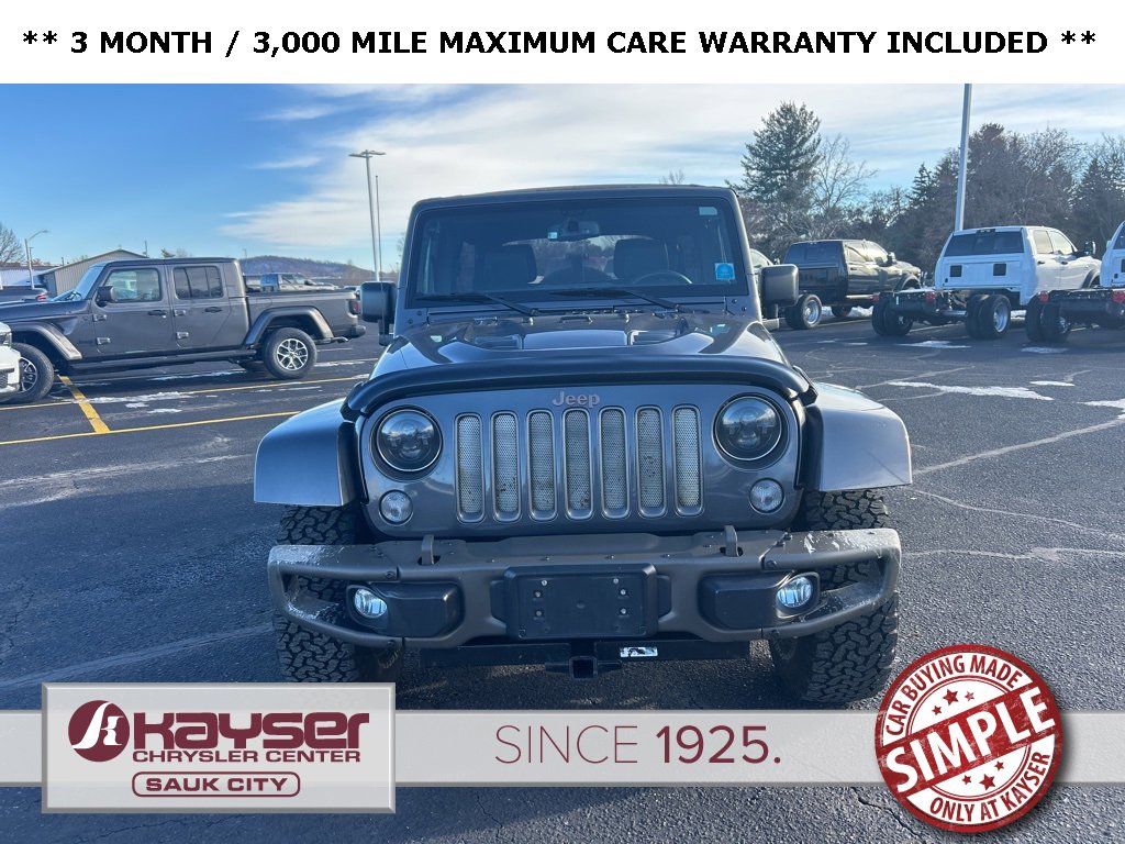 Used 2016 Jeep Wrangler Unlimited Sahara image 3