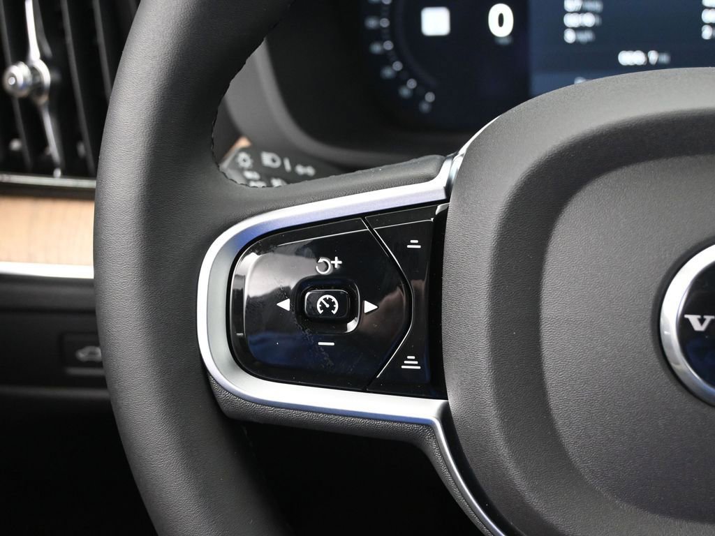 New 2026 Volvo XC60 B5 Plus w/ Climate Package image 11