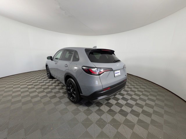 Used 2023 Honda HR-V Sport image 13