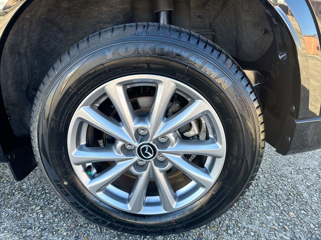 Used 2025 MAZDA CX-5 AWD 2.5 S w/ Select Package image 12