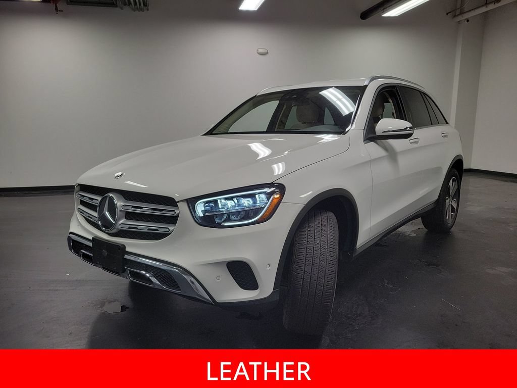 Used 2022 Mercedes-Benz GLC 300 4MATIC w/ Premium Package Lite image 4