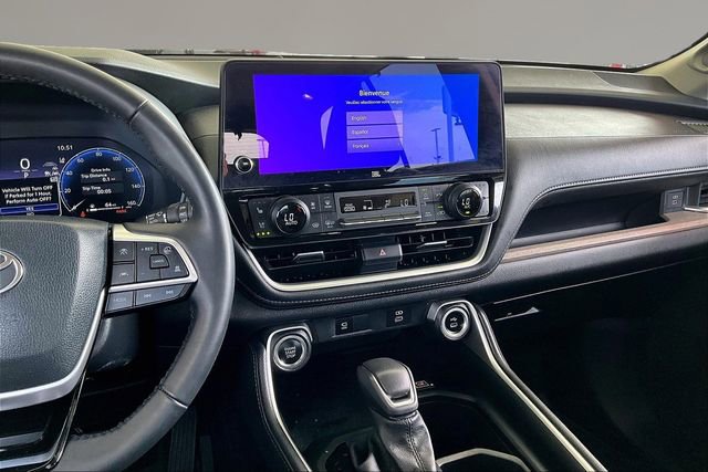 Used 2025 Toyota Grand Highlander FWD image 9