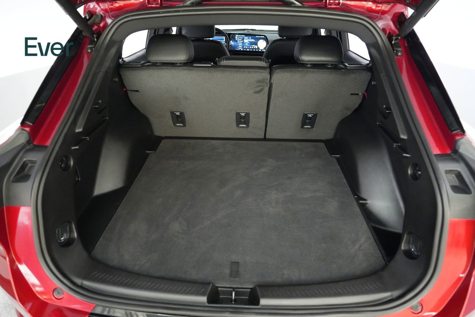 Used 2024 Chevrolet Equinox EV RS FWD image 8