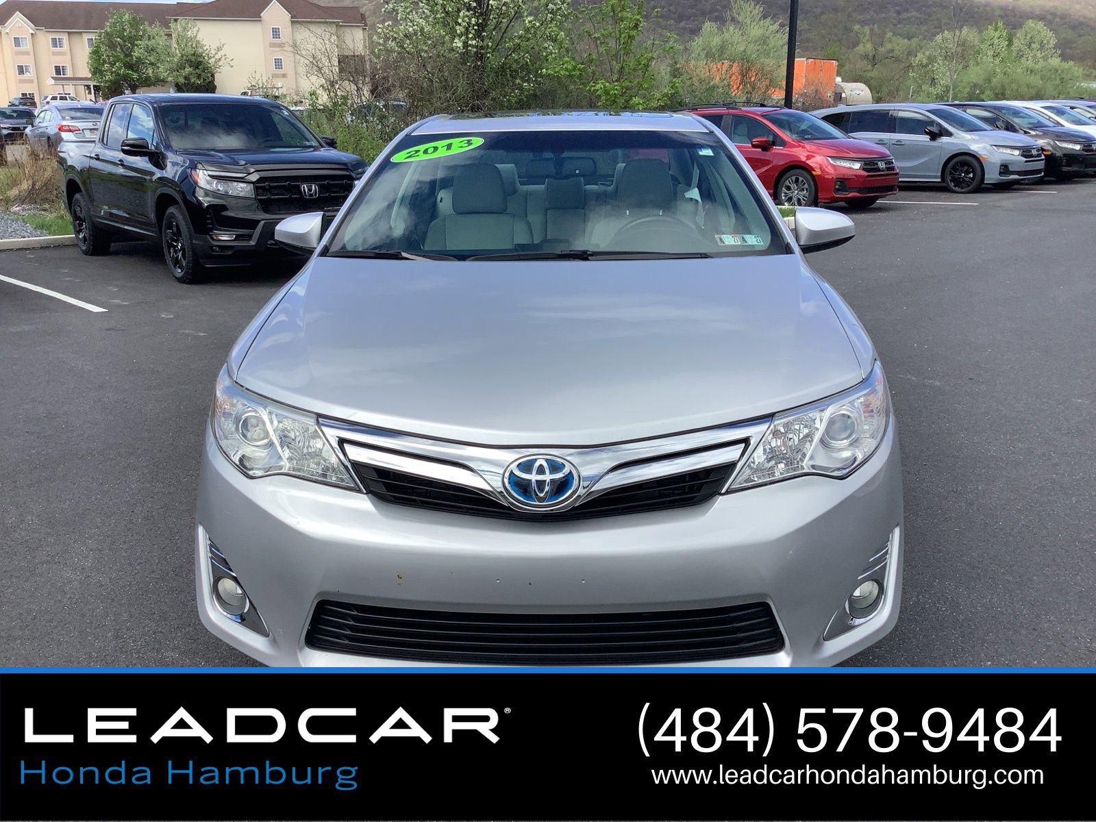 Used 2013 Toyota Camry XLE w/ Leather Pkg FWD image 10