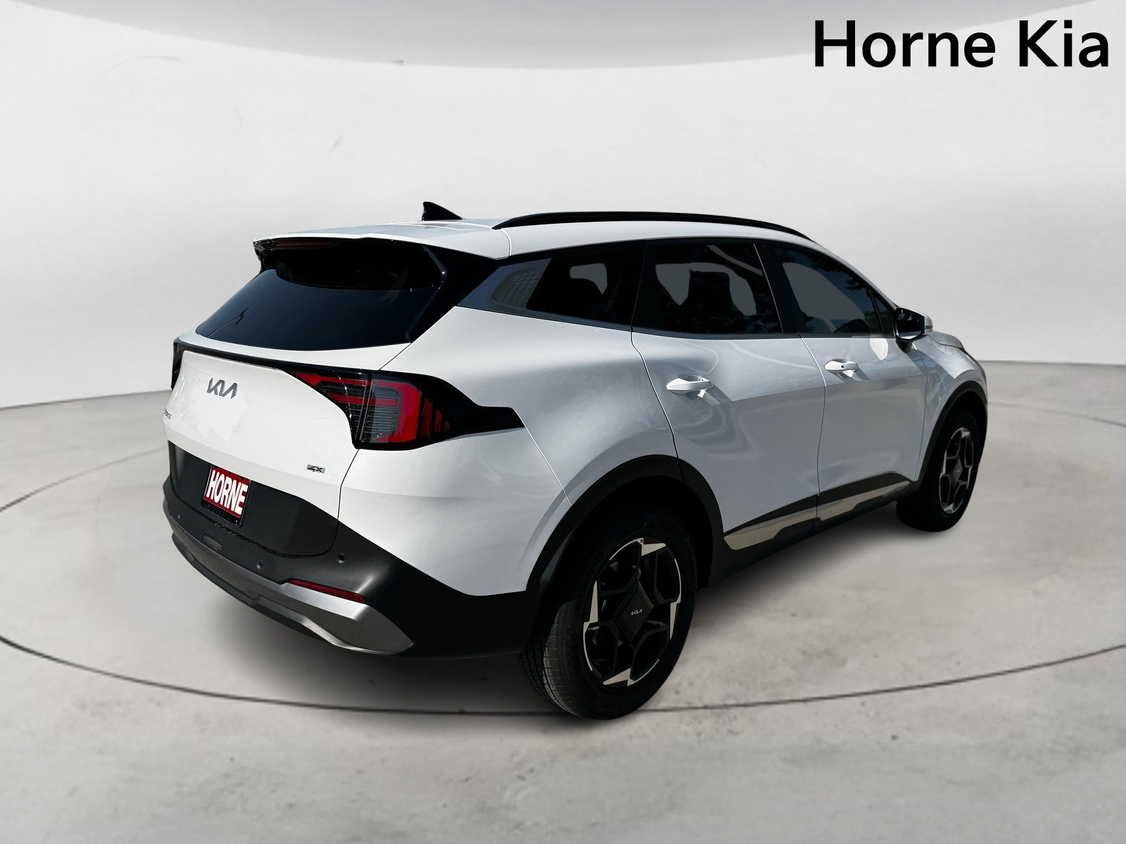 New 2026 Kia Sportage EX w/ EX Panorama Roof Package image 4