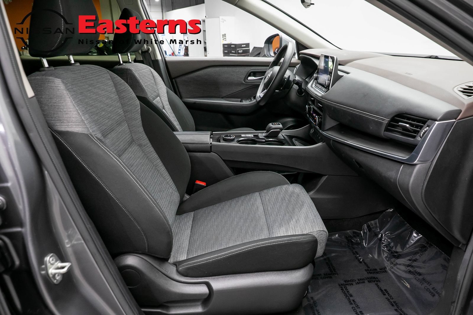Used 2023 Nissan Rogue SV AWD/4WD image 25