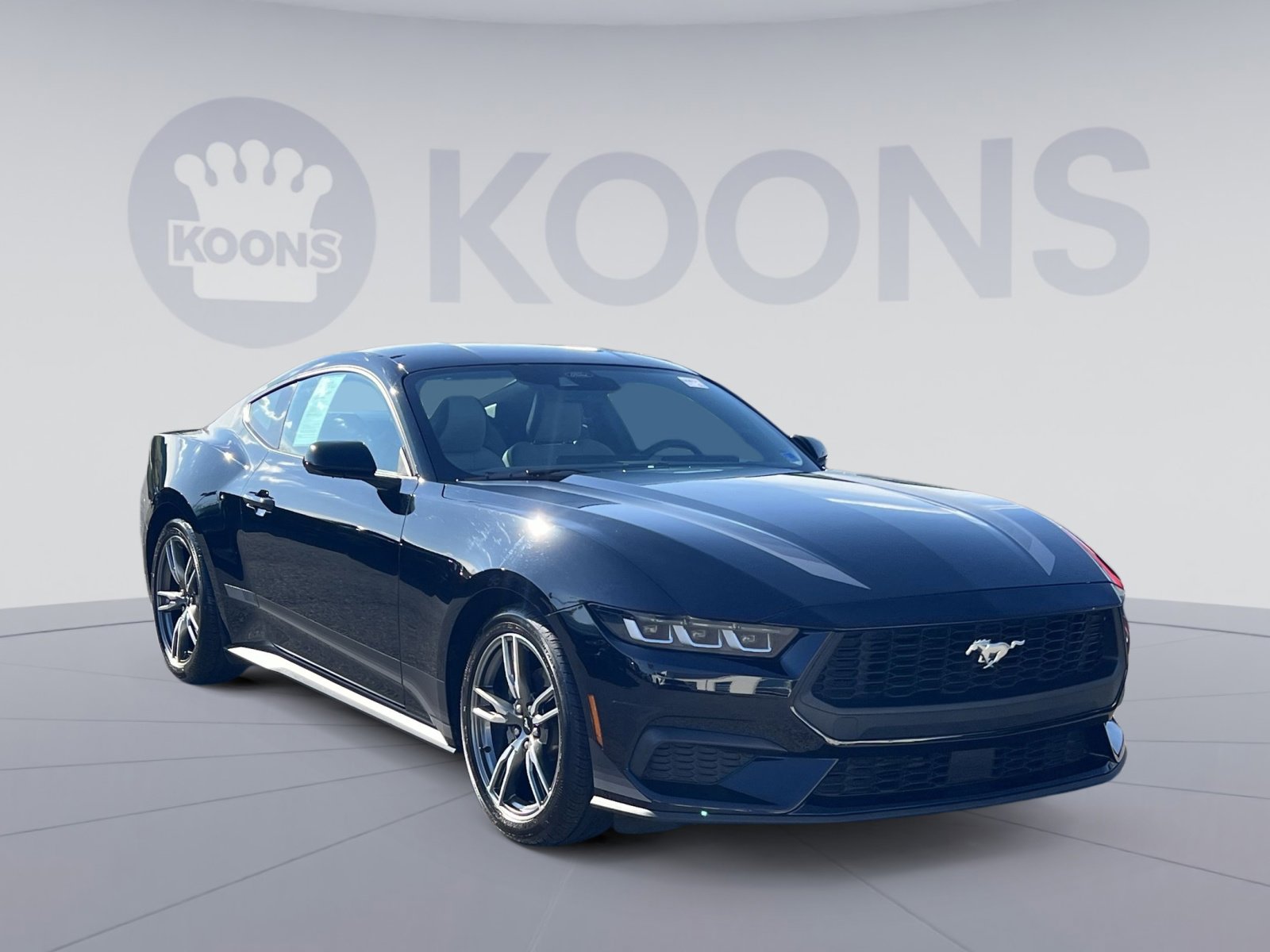 Used 2024 Ford Mustang Coupe image 10