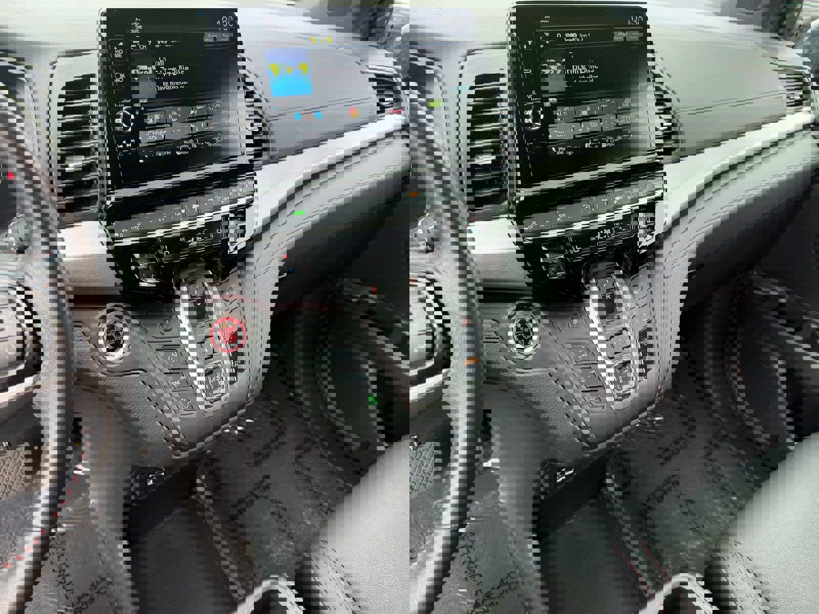 Used 2025 Honda Odyssey Sport-L image 30