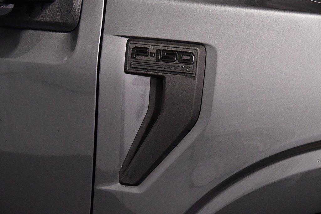 Used 2023 Ford F150 XL w/ STX Appearance Package image 10