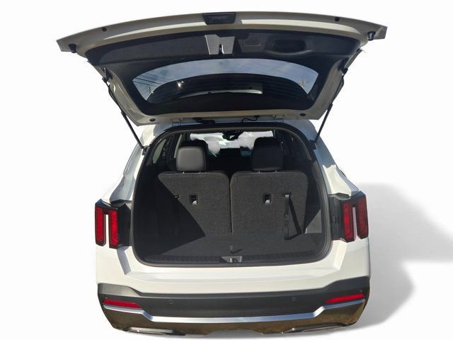 New 2026 Kia Sorento S w/ S Panoramic Sunroof Package image 10