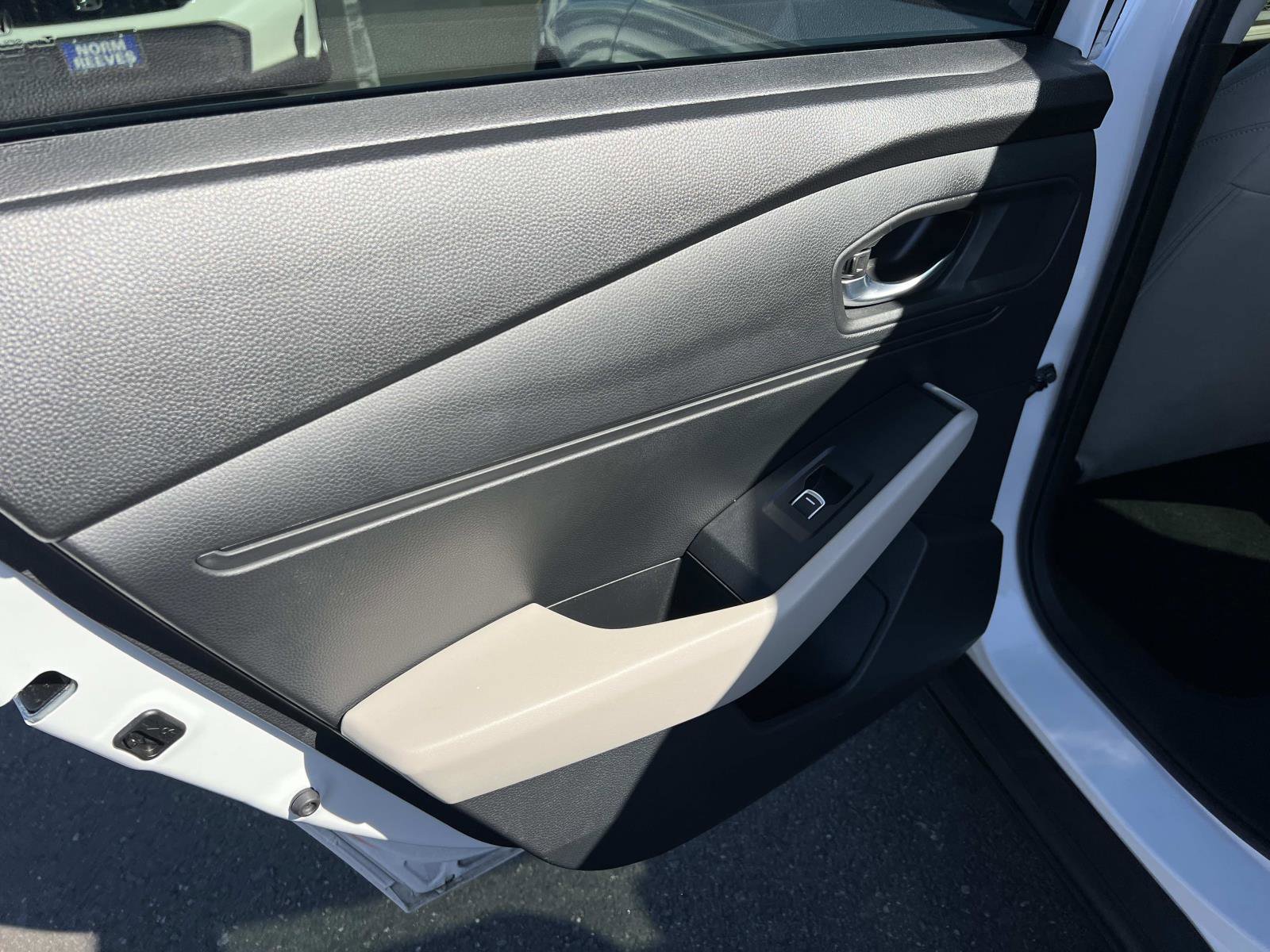 Certified 2023 Honda Accord EX image 20