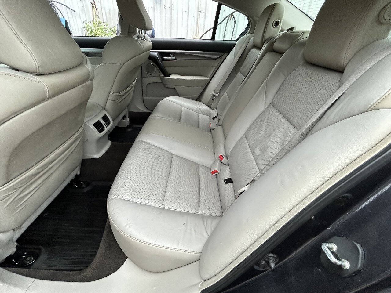 Used 2012 Acura TL w/ Technology Package FWD image 31