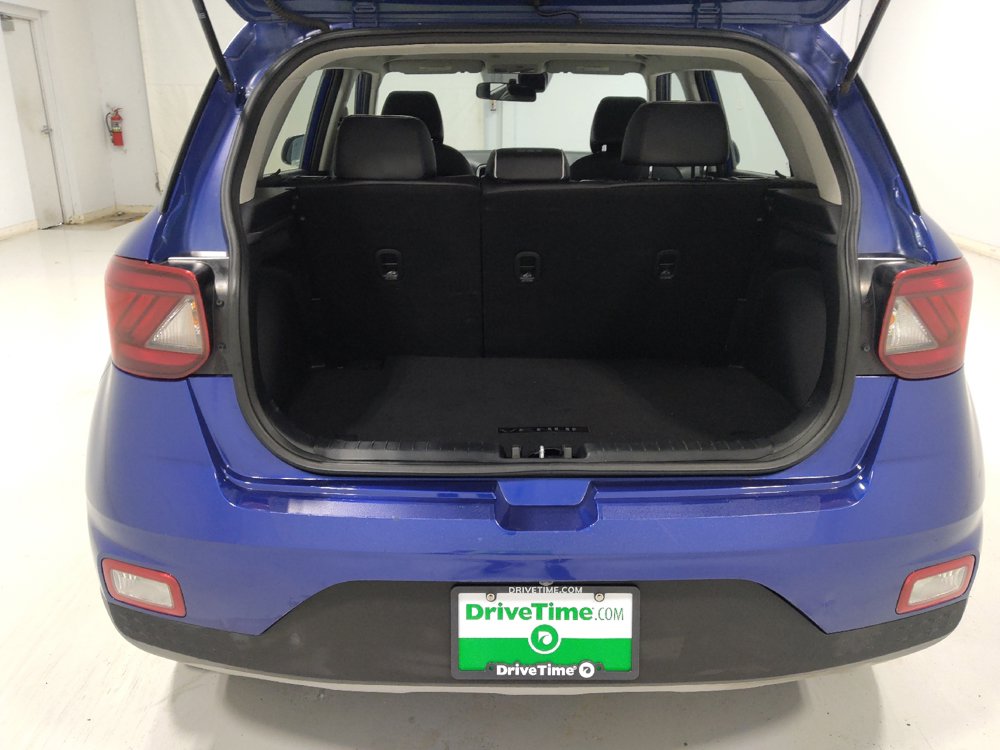 Used 2022 Hyundai Venue Limited FWD image 29