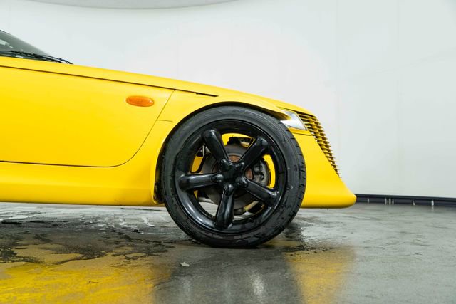 Used 2002 Chrysler Prowler image 11