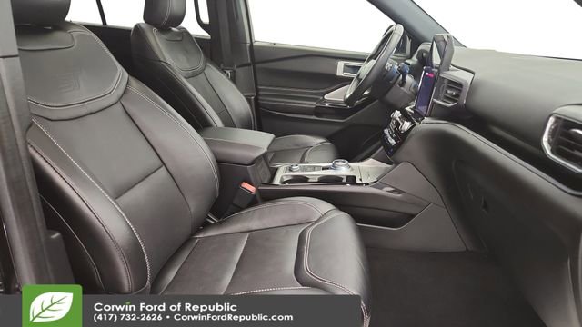 Used 2022 Ford Explorer ST w/ Equipment Group 401A image 29