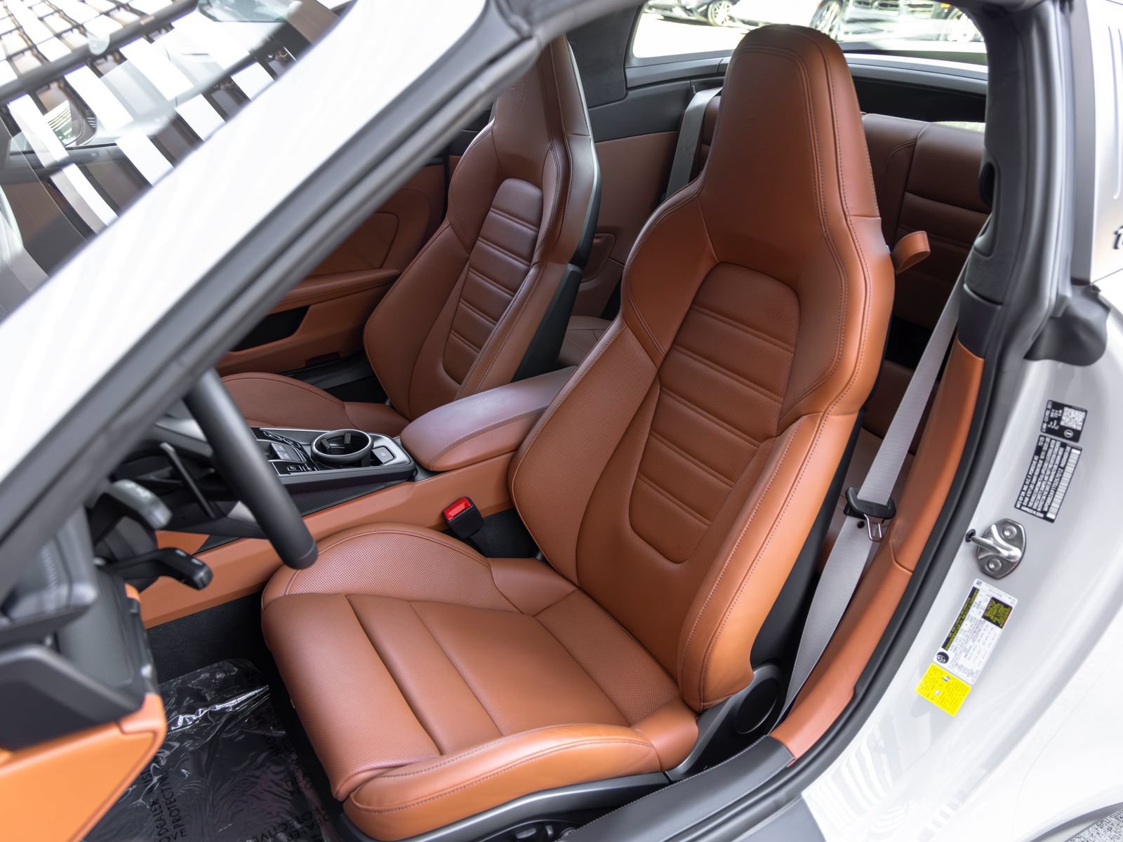 Certified 2026 Porsche 911 Targa 4 GTS AWD/4WD image 5