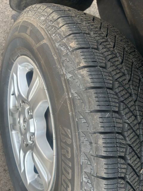 Used 2016 Toyota Sequoia SR5 w/ Premium Package image 6