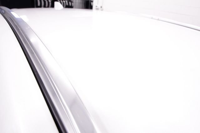 Used 2025 Nissan Kicks SR image 19