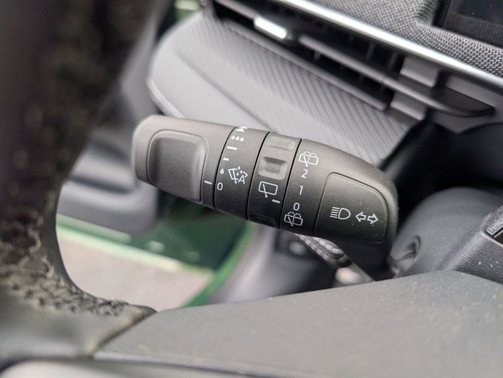 New 2025 Ford Mustang Mach-E Premium image 32