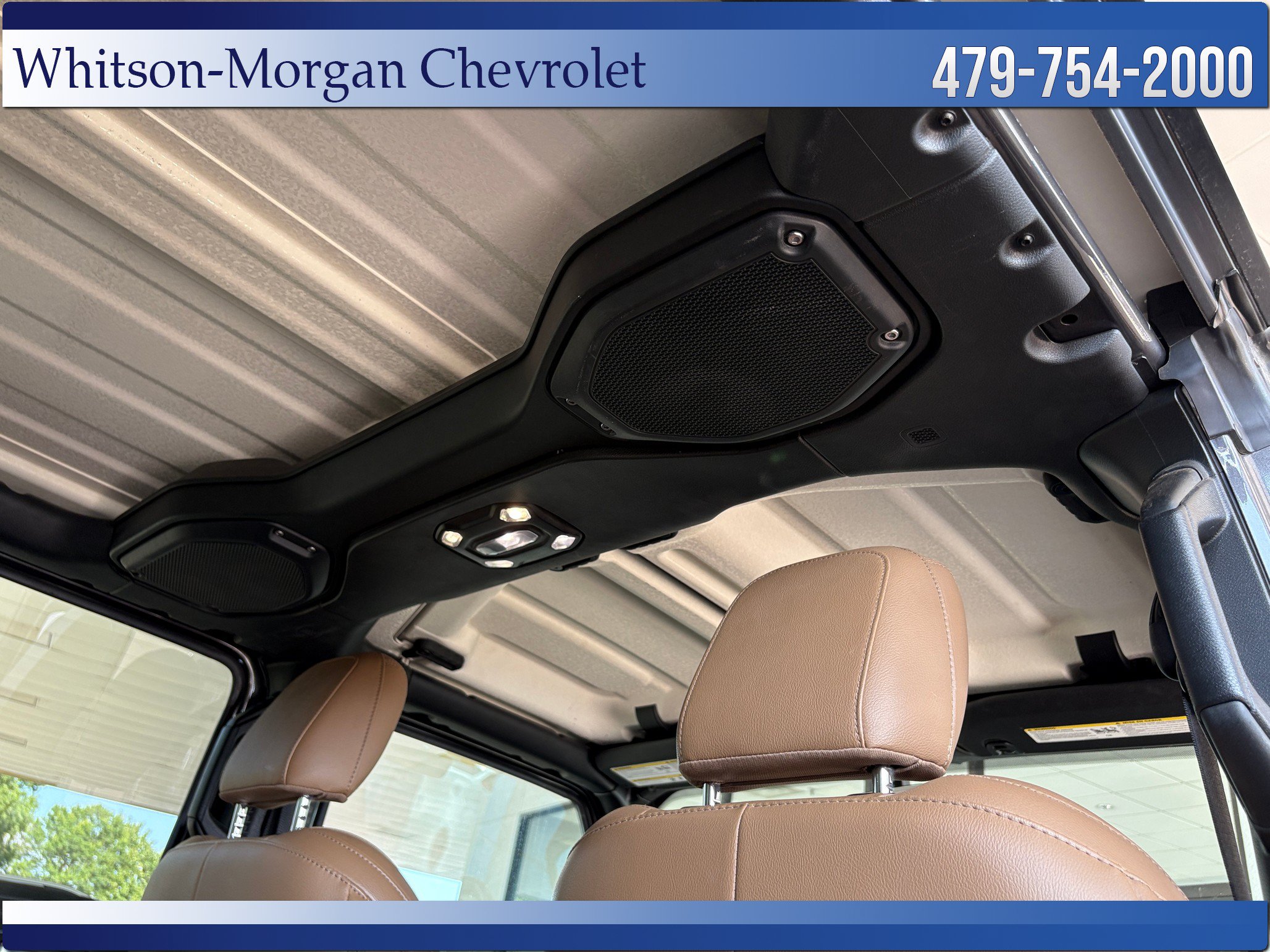 Used 2022 Jeep Wrangler Unlimited Sahara w/ Cold Weather Group AWD/4WD image 25