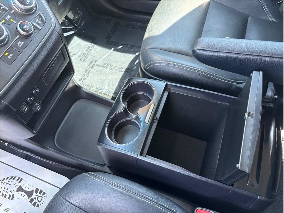 Used 2015 Toyota Sienna SE w/ SE Preferred Package FWD image 36